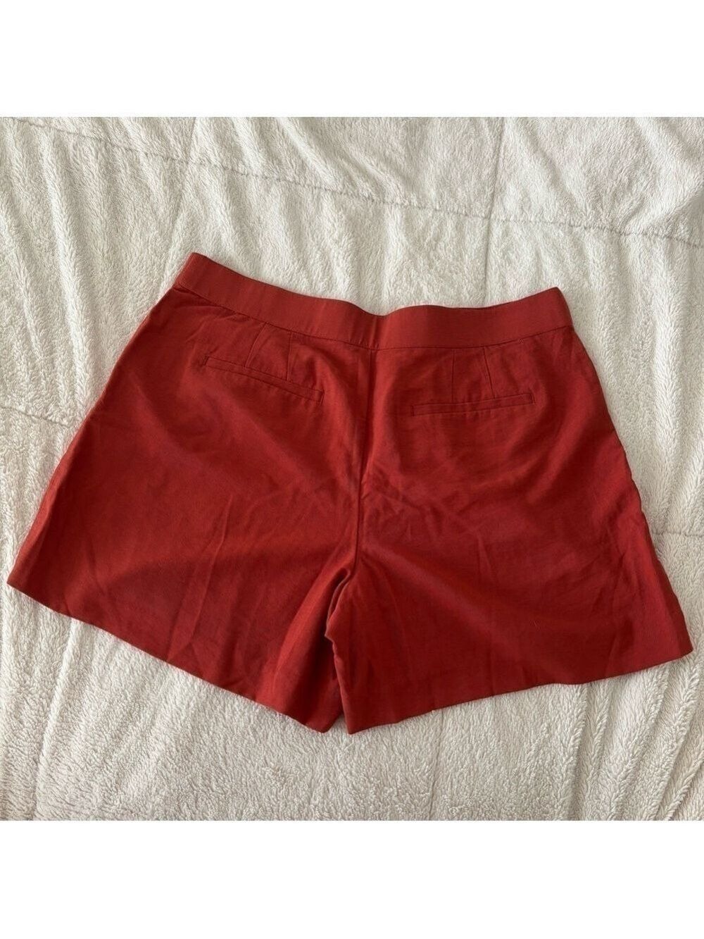 Loft Women’s Pleated Shorts - Picture 2 of 3